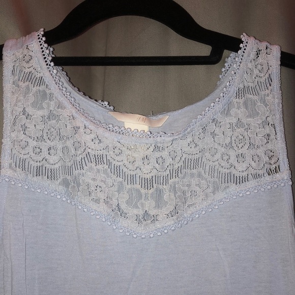 Powder blue lace-top tank - Picture 1 of 3